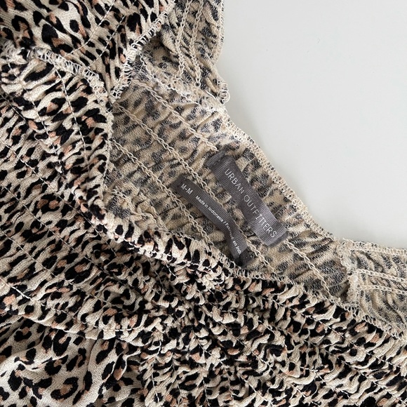 Urban Outfitters crop leopard top - Picture 5 of 5